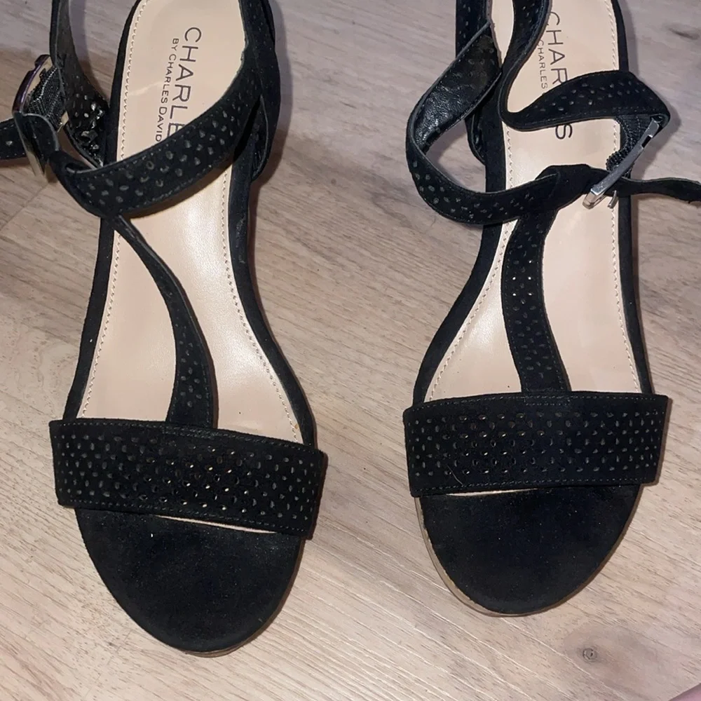 Charlies by Charles David Black Women's Sandals size 7